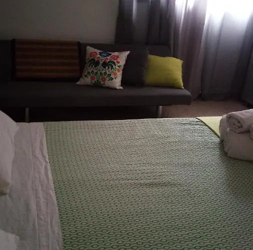 Rua 5 House 3*